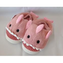 PANTUFA-BOTA-3D-INFANTIL-PELUCIA-TUBARAO-22-27-257167-BANANA-TOYS-19286925